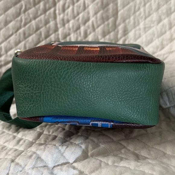 Star Wars Boba Fett Armor Crossbody Bag | Buckle-Down/Disney - Picture 8 of 15